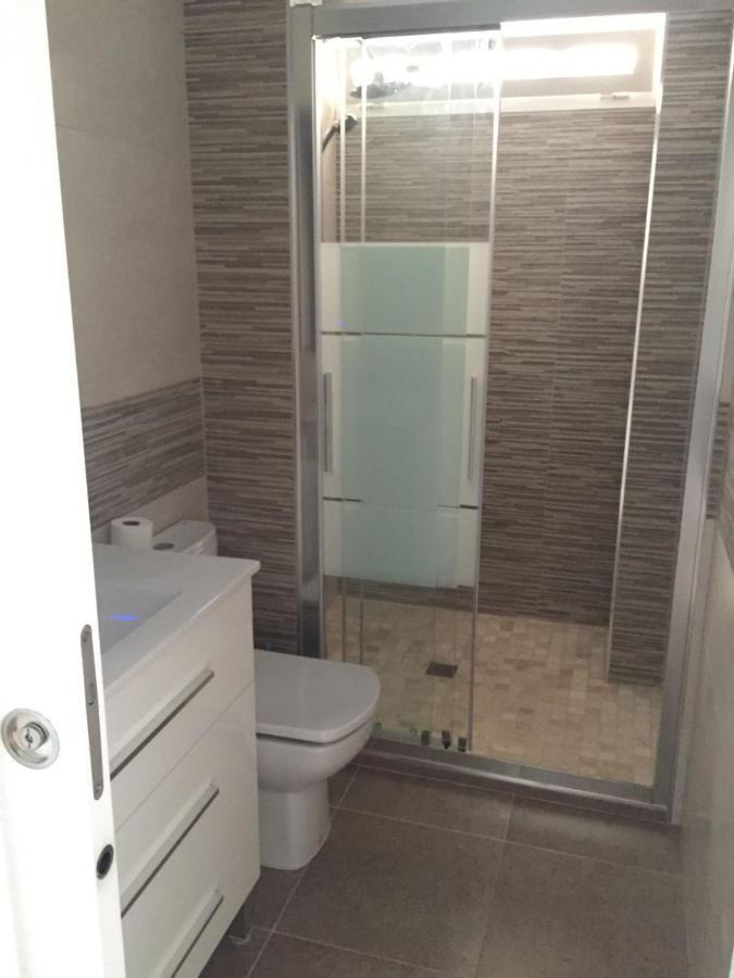 Levante Beachfront Luxury Apartment Бенидорм Екстериор снимка