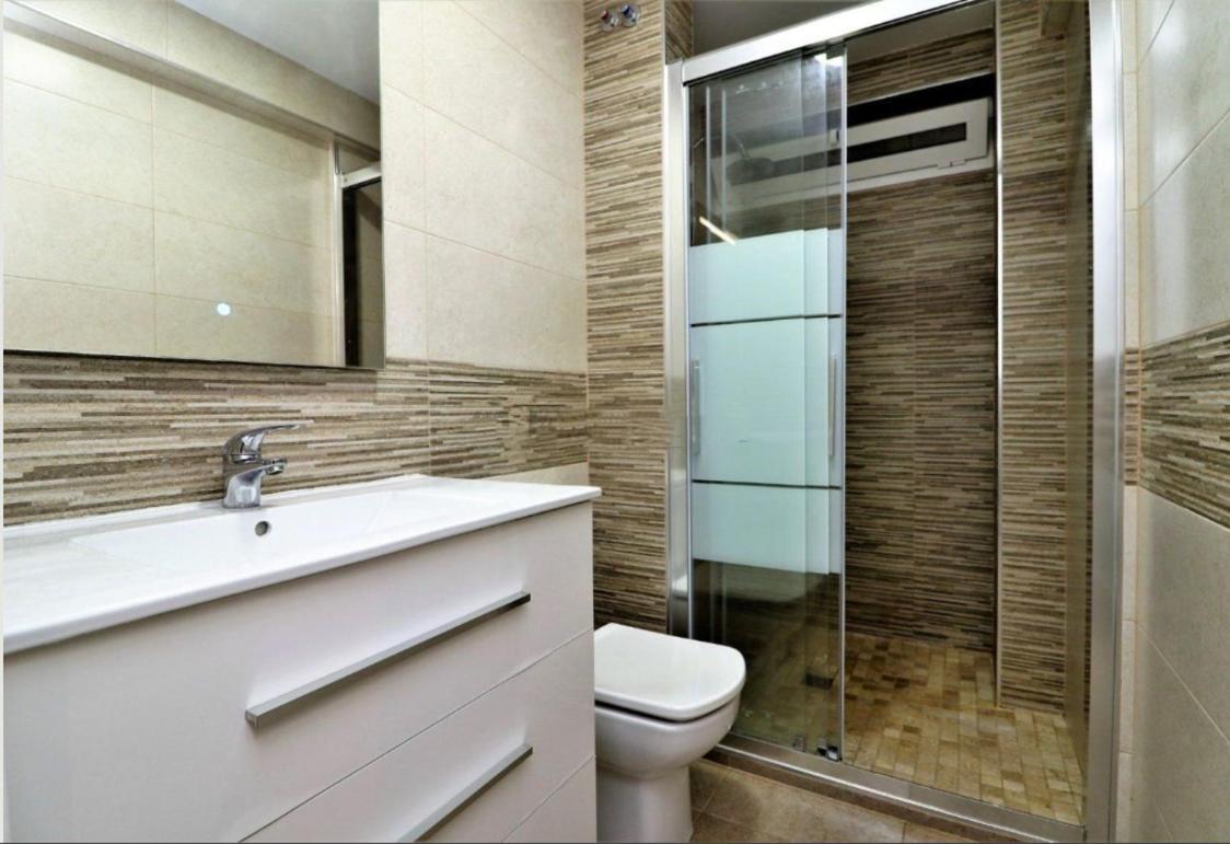 Levante Beachfront Luxury Apartment Бенидорм Екстериор снимка